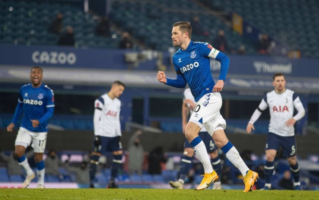 大概率缺席 大概率缺席